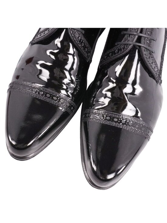 Oxfords_&_Derbys